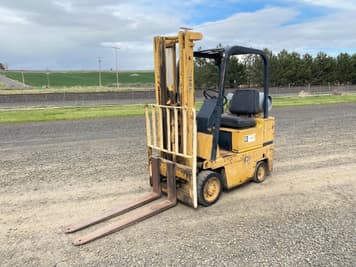 Main image Caterpillar T350